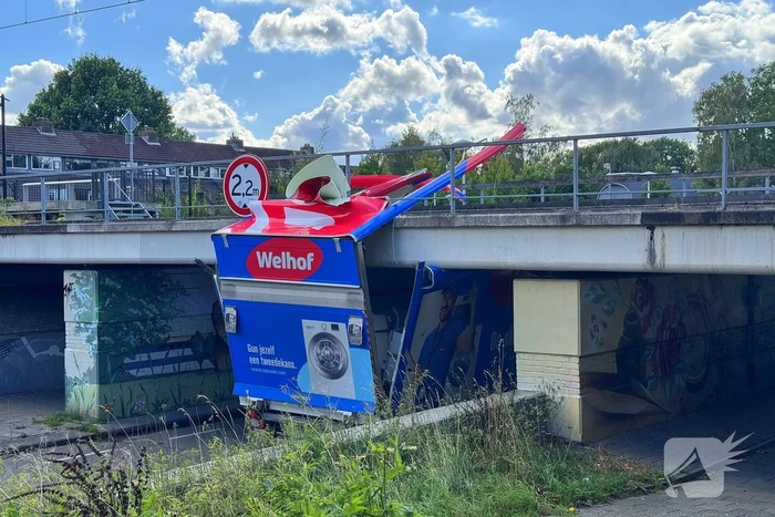 Aanrijding met spoorviaduct