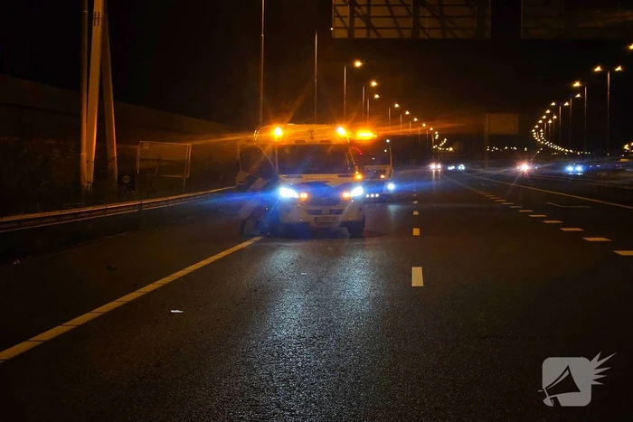 Kop-staartbotsing op snelweg