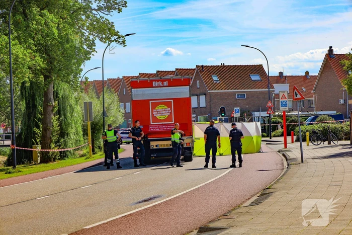 Dodelijk ongeval na aanrijding met vrachtwagen