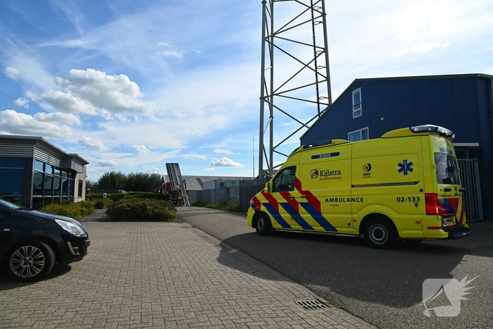 Plezierboot volledig uitgebrand