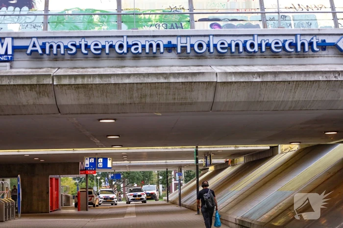Aanrijding persoon door trein leidt tot stationafsluiting