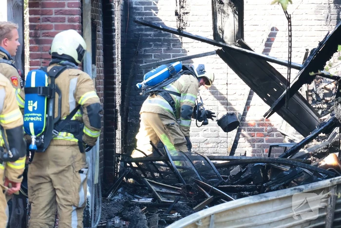 Brand in garage onder controle
