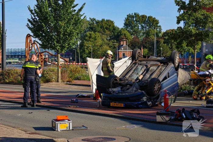 Bestuurder gewond bij aanrijding