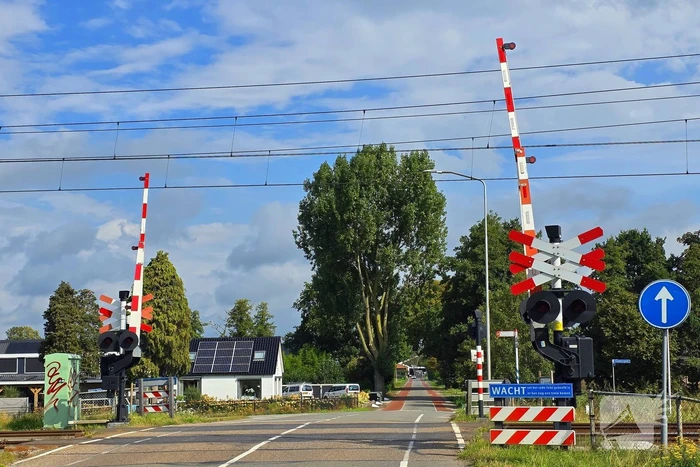 Spoorboom beschadigd: storing gemeld