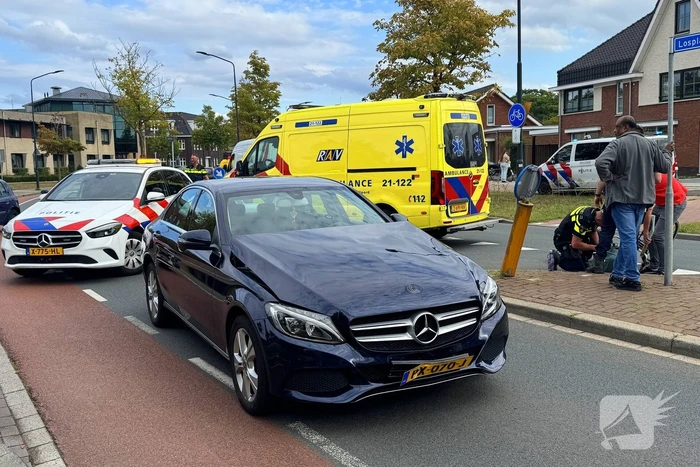 Fietsende scholier gewond na aanrijding met auto