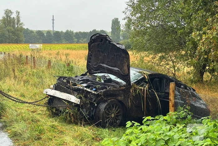 Drie zwaar gewonden bij verkeersongeval