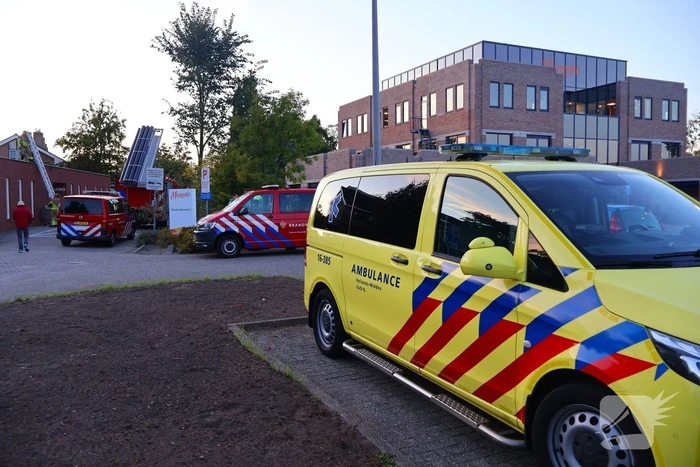 Huisartsenpost ontruimd na geurmelding