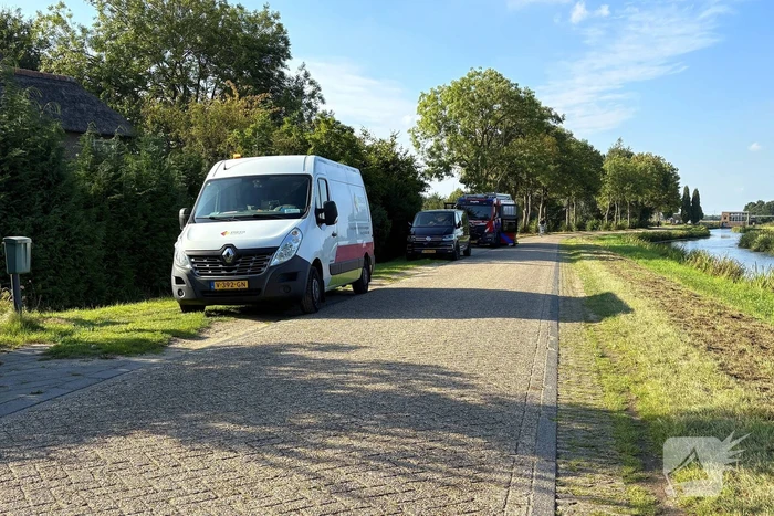 Brandweeractie na ongeval met gaslekkage