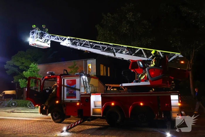 Boom getroffen door blikseminslag