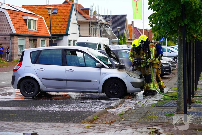 Brand in voertuig geblust