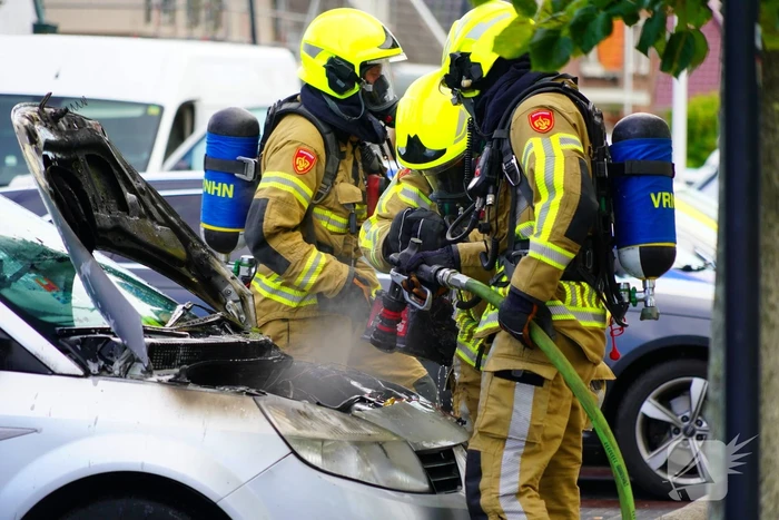Brand in voertuig geblust