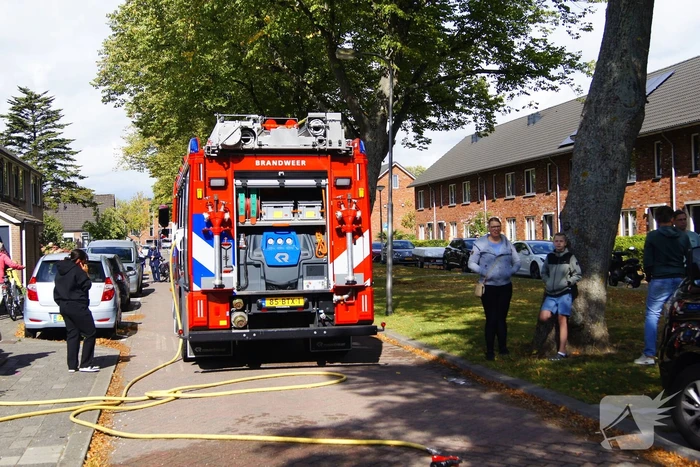 Pannetje vat vlam in keuken