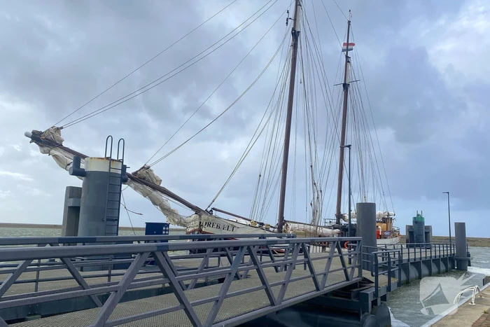 Aanvaring op zee veroorzaakt schade en gewonden