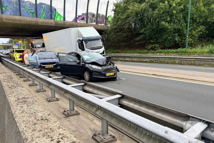 ongeval volkel 13 - n264 l 24,6 uden