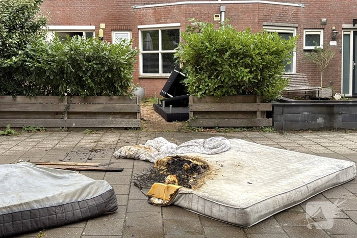 Woningbrand snel opgeschaald