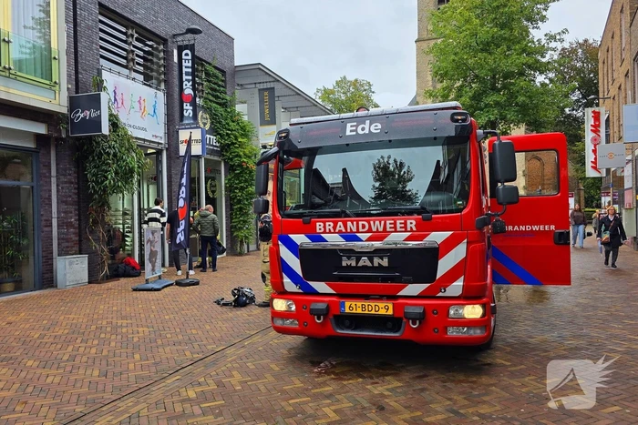 Rookontwikkeling in sportwinkel zorgt voor inzet brandweer