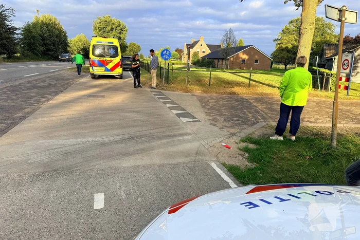 Scooter bestuurder gewond bij aanrijding met auto
