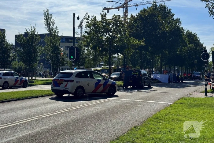 Fietser overlijdt na aanrijding