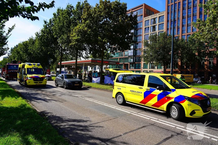 Fietser overlijdt na aanrijding