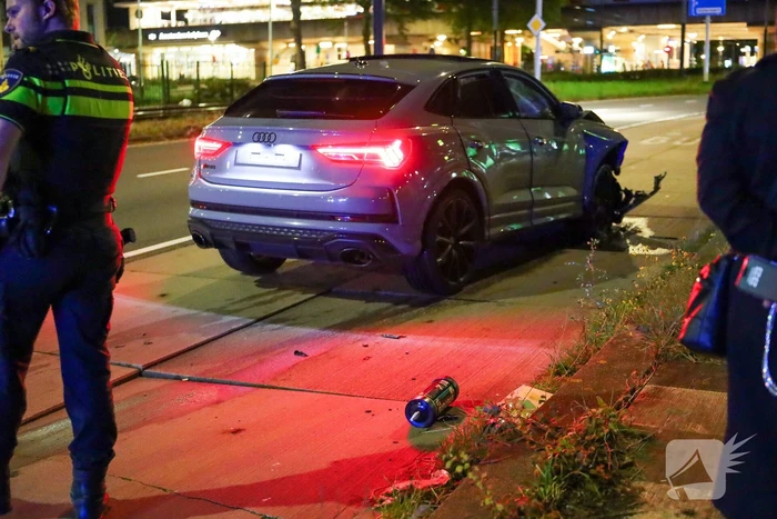 Botsing tussen auto's leidt tot gewonden