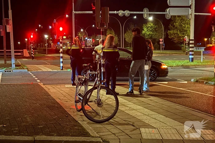 Rood licht genegeerd bij kruising