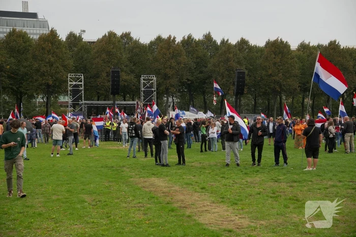 Politie en ME aanwezig bij demonstratie