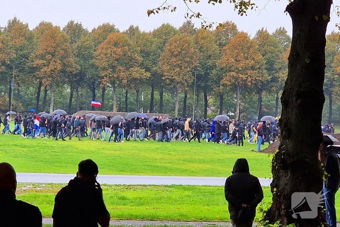 Politie en ME aanwezig bij demonstratie
