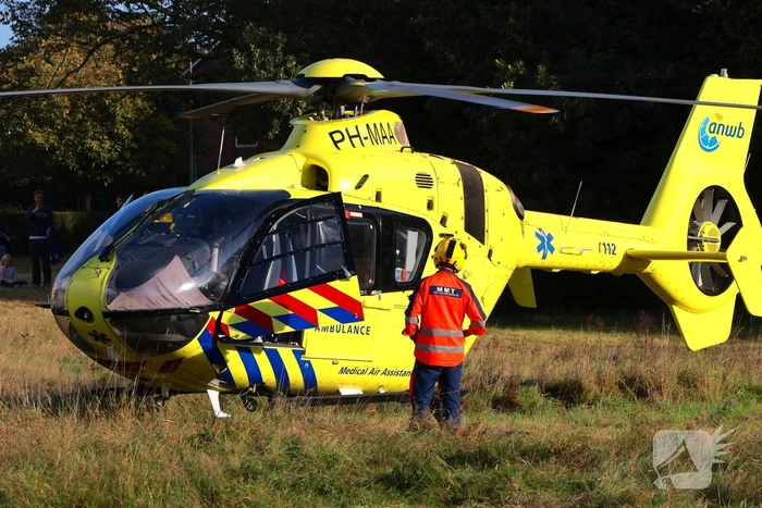 Traumahelikopter landt na medische noodsituatie