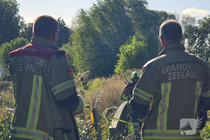 Brand in bramenstruiken zorgt voor hevige rookontwikkeling