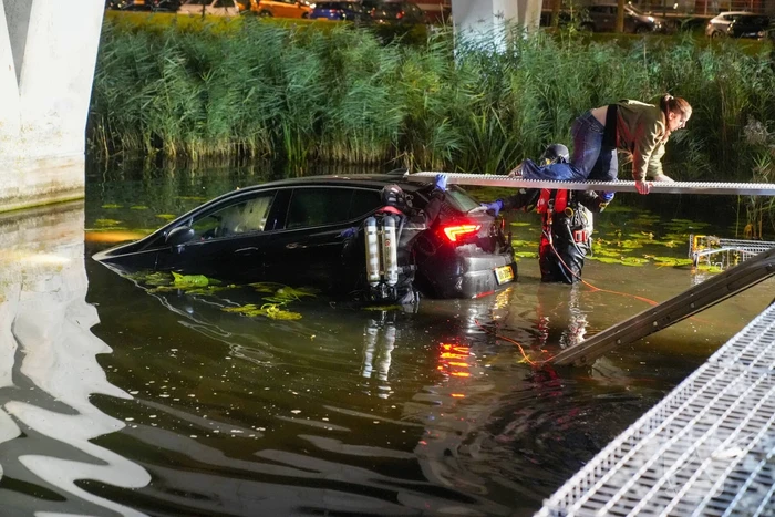 Redding na auto te water