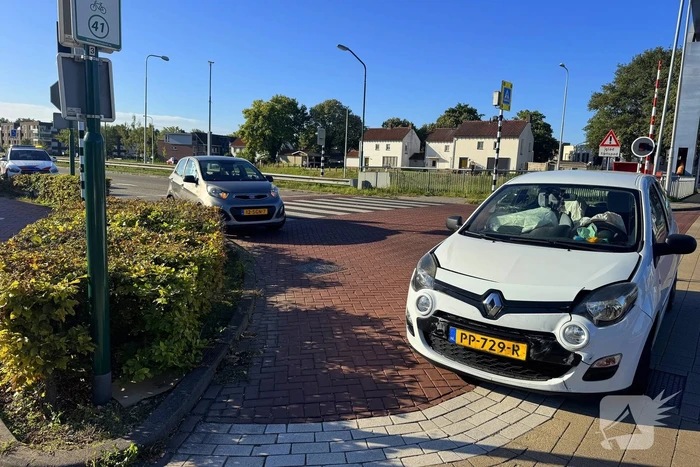 zware aanrijding op kruising