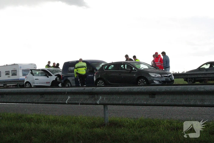 File na botsing met meerdere auto's
