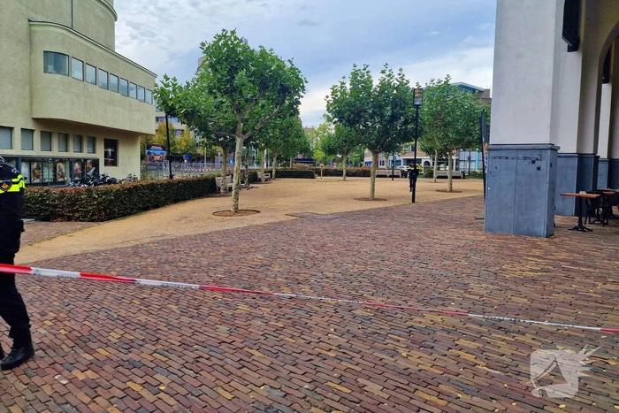 Mogelijk explosief bij UWV kantoor