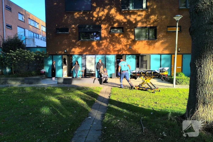 Woningbrand leidt tot ziekenhuisopname