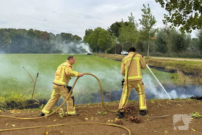 Brand in weiland vergt snelle actie van brandweer