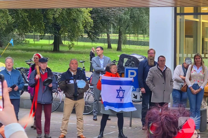 Actiegroep vraagt aandacht met honderden handtekeningen