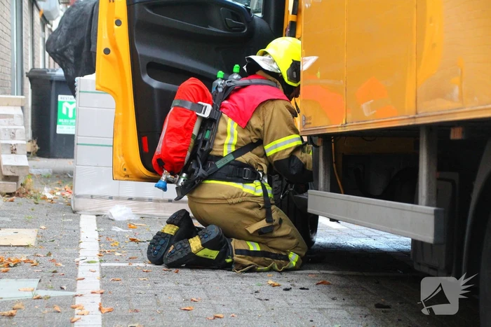 Brand in bestelauto snel onder controle