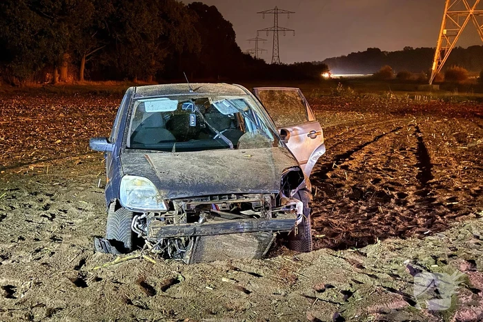 Bestuurder gewond bij eenzijdig ongeval