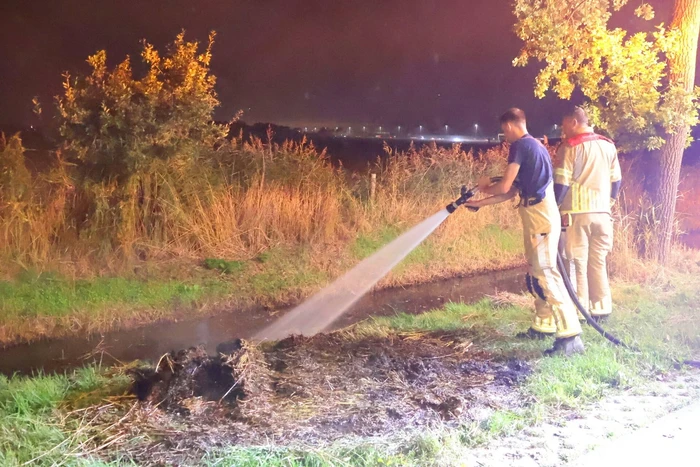 Buitenbrand geblust na melding