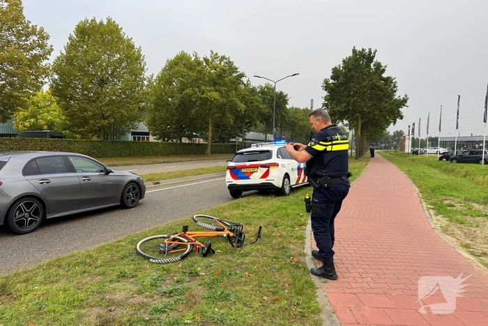 Fietser gewond na aanrijding met lijnbus
