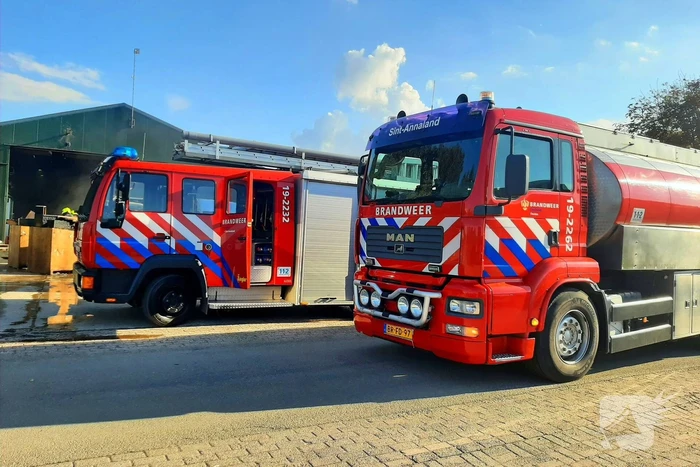 Brand in agrarische schuur