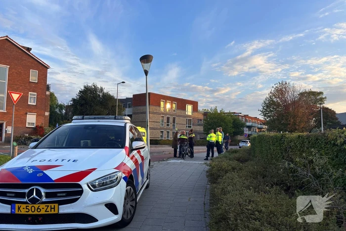 Fietser gewond bij botsing met auto