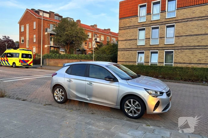 Fietser gewond bij botsing met auto