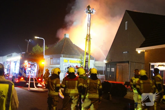 Explosies veroorzaken chaos in de nacht