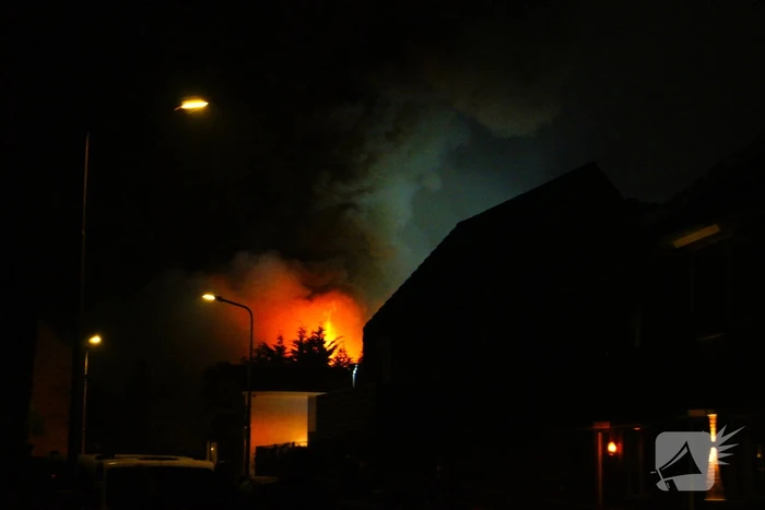 Explosies veroorzaken chaos in de nacht