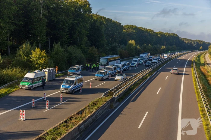 Grote grenscontrole op PSV-fans