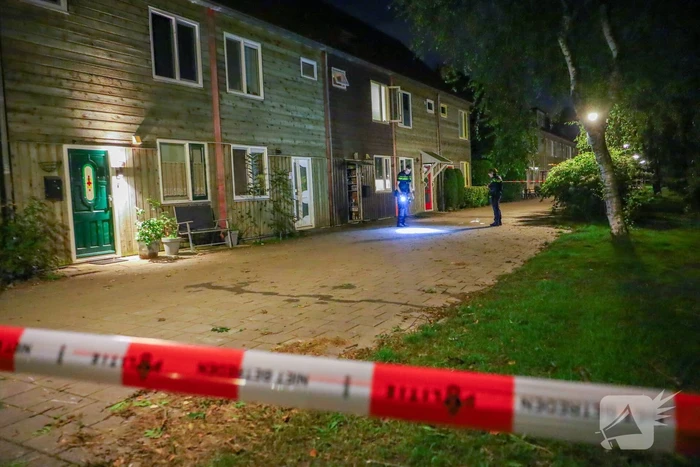 Explosie leidt tot woningbrand