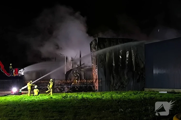Blusrobot ingezet bij grote brand