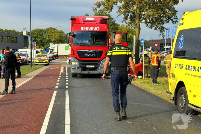 Dodelijk ongeluk leidt tot wegafsluiting