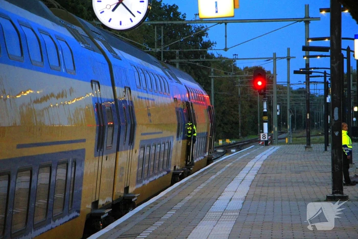 Reizigers uit trein gehaald na incident